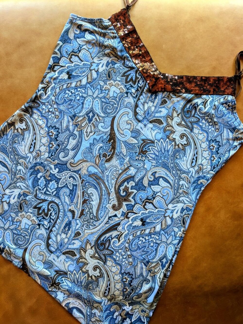 COCOMO - Cami with Sequined Neckline Trim - XL - EUC